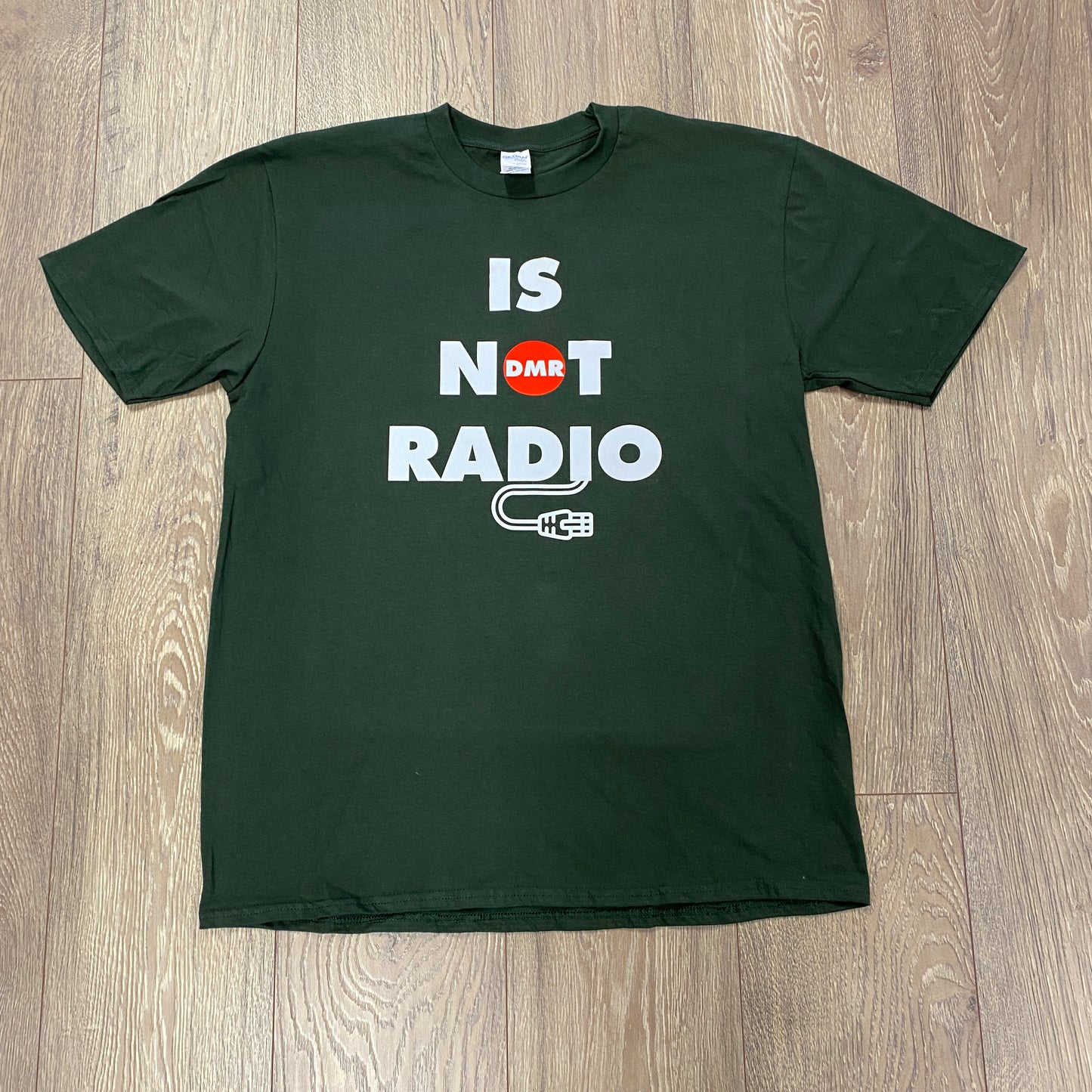 T-shirt HAM RADIO TEE "DMR is not radio"